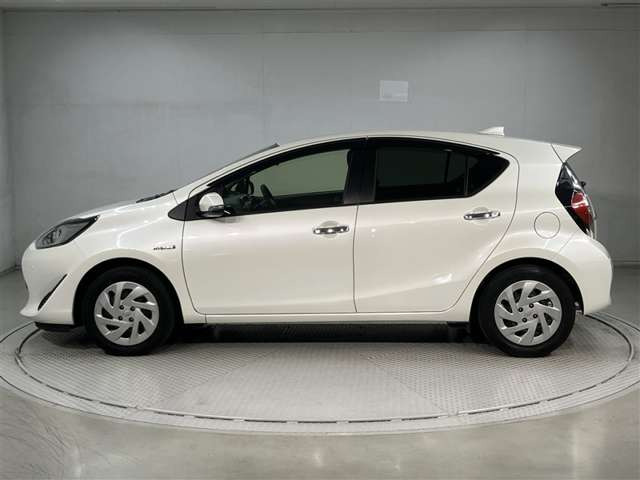 アクア1.5 S スタイルブラック