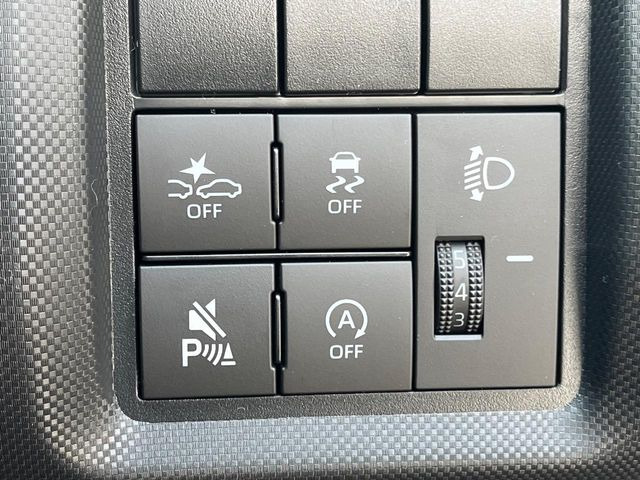 �y�g���^�Z�[�t�e�B�Z���X�z���s���ɑO���̎ԗ�����F�����A�Փ˂������Ȏ��͌x��ƃu���[�L�ŏՓˉ���Ɣ�Q�y�����A�V�X�g�B�����S�Ƀh���C�u�����y���݂��������܂��B