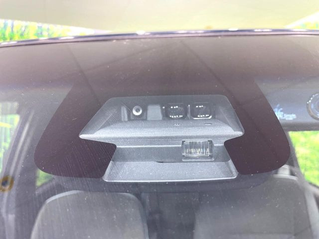 �y�g���^�Z�[�t�e�B�Z���X�z���s���ɑO���̎ԗ�����F�����A�Փ˂������Ȏ��͌x��ƃu���[�L�ŏՓˉ���Ɣ�Q�y�����A�V�X�g�B�����S�Ƀh���C�u�����y���݂��������܂��B