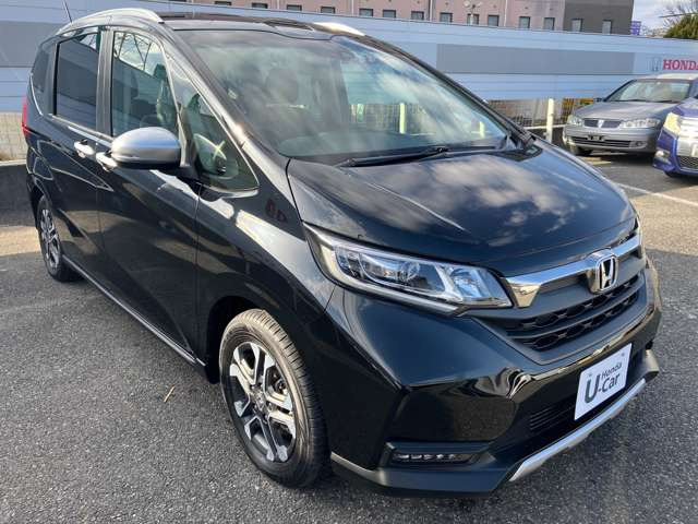 フリード1.5 ハイブリッド クロスター