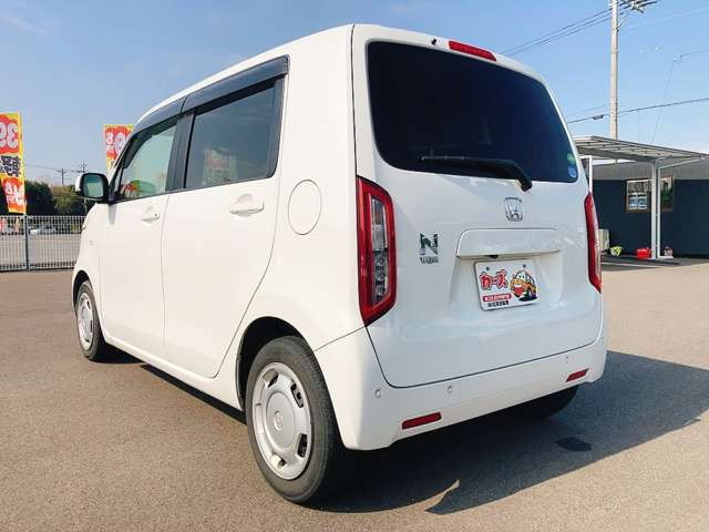 ���X�ł͌y�����Ԃ��畁�ʎԂ܂ŕ��L���I�[�����[�J�[�̎Ԏ�E�F�E�O���[�h��L�x�ɑ����Ă���܂��B