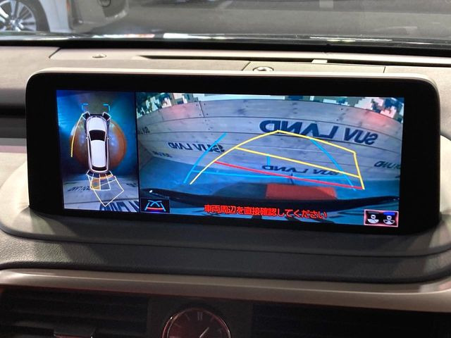 �y�p�m���~�b�N�r���[���j�^�[�z��p�̃J�����ɂ��A�ォ�猩���낵���悤�Ȏ��_��360�x�N���}�̎��͂��m�F���邱�Ƃ��ł��܂������p�������m�F���₷���A�����ꏊ�ł̐؂�Ԃ��⒓�Ԃ��X���[�Y�ɍs���܂��B