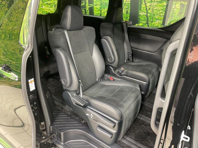 ���ڒ����̓E�H�[�N�X���[�ƂȂ��Ă���܂��B���ڂƎO��ڂ̈ړ�����~�肪�Ƃ��Ă��y�ɂȂ�̂ŁA���~��̍ۂ��X�g���X�������邱�Ƃ͂���܂����