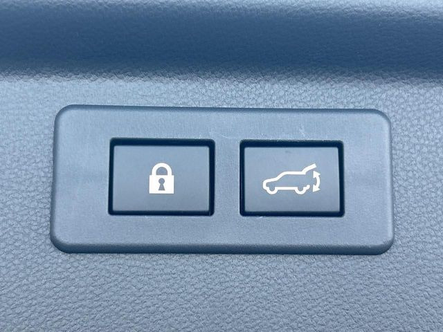 �y�p���[�o�b�N�h�A�z�X�}�[�g�L�[��^�]�Ȃ̃{�^�������������Ń��A�Q�[�g�������ŊJ���܂�!�ו��������Ă��鎞��A�����ʒu�ɂ���o�b�N�h�A��߂�ۂɕ֗��ȋ@�\�ł���