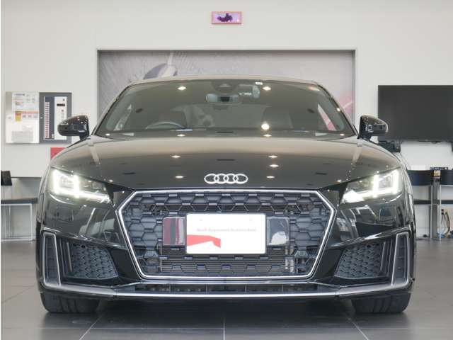 TTクーペ2.0 TFSI Sラインパッケージ