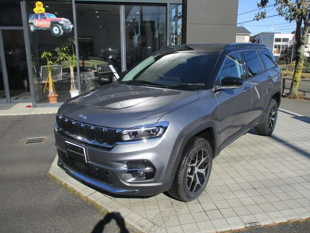 コマンダー2.0 リミテッド ディーゼル 4WD