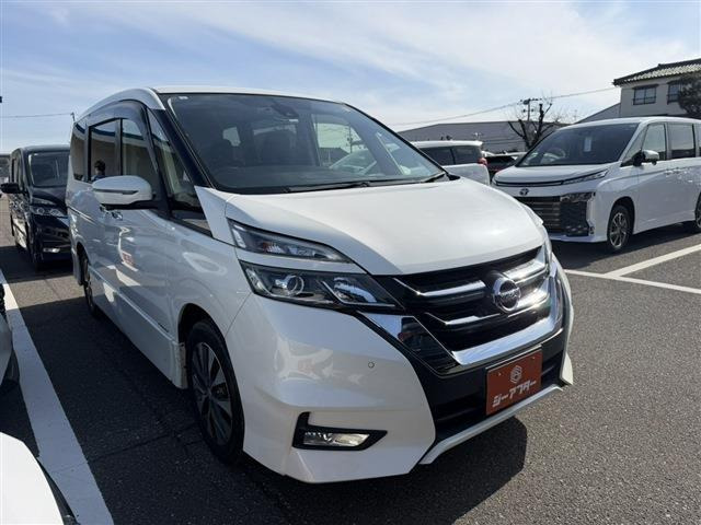 セレナ2.0 ハイウェイスター VセレクションII