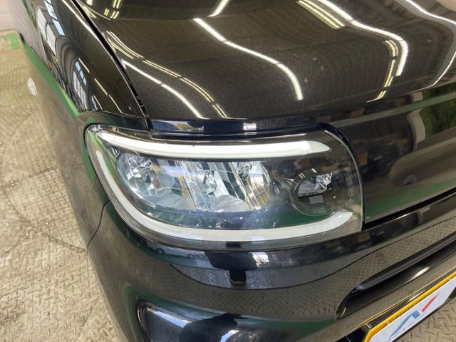 �yLED�w�b�h���C�g�z���V����ԑ��s�����ǍD�Ȏ��E���m�ۂ����S���ĉ^�]�ł��鍂�P�xLED�w�b�h���C�g�𑕔�!�_�����x�������A����d�͂��}�����Ă��܂��B