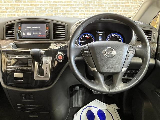 エルグランド2.5 250ハイウェイスター プレミアム 4WD