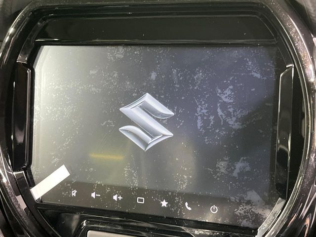 �y���[�J�[����9�C���`�i�r�z�C���e���A�ɗn�����ރX�^�C���b�V���ȁu��p�݌v�v���[�J�[�i�r�𑕔��􎋔F���⑀�쐫�ȂǊ�{���\�ɂ��D��A���㎿�ȃJ�[���C�t�����y���݂��������܂��B