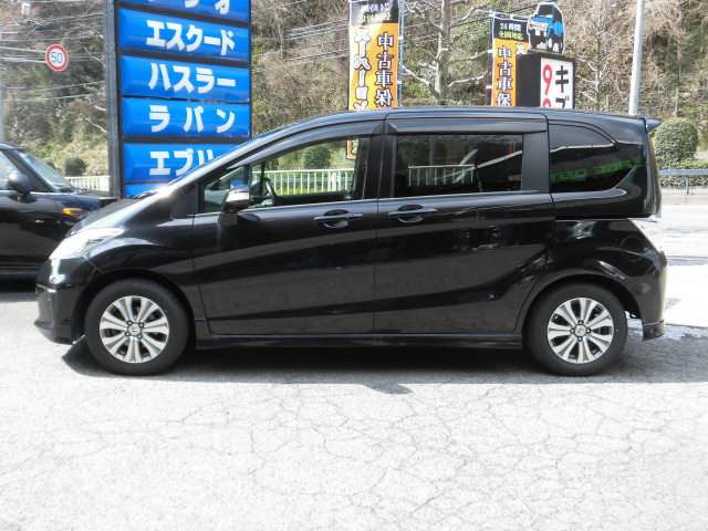 ���Ђ́u�i���ƃv���C�V���O�v��O��I�ɂ������A���ݑ��ꉿ�i�̂��Ԃ�K���ȉ��i�Ŕ̔����Ă���܂��B�܂����s�������A�Ԃ̃R���f�B�V�������d�����Ă���A�S�ԕK�����Ђ̎d����S�����ڂŌ��Ĕ����Ă���܂��B