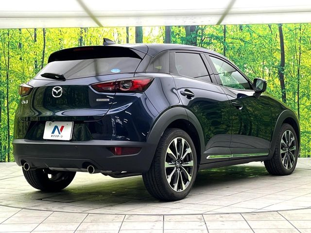 ☆全国のネクステージからお取り寄せが可能※!遠方の店舗に展示してあるクルマが気になる場合も、最寄りの店舗でご覧いただくことが可能です!是非私たちに要望をお聞かせください!※別途費用