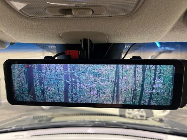 �y�h���C�u���R�[�_�[�z�h���C�u���R�[�_�[����!���s���͂������A������^�]�⎖�̂ɑ��������ہA�f���ŋL�^���A����̃��X�N�ɔ����܂��B���L�^�pSD�J�[�h�͂��q�l�����g�ł��������������K�v������܂��B