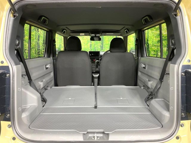 ���i�̂���������ʋ΁A���}���ɏ\���ȉ׎��X�y�[�X���m�ۂ��Ă���܂��B�Z�J���h�V�[�g��|���ƁA�傫�ȉו��̐ύڂ��\�ł���