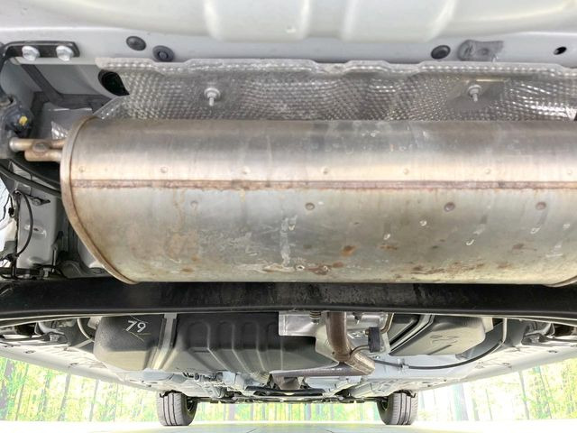 下回りがきれいなうちに、防錆加工の施工がオススメ。降雪地域はもちろん、沿岸部にお住いの方や、趣味でマリン・ウィンタースポーツをされる方にご好評いただいております。