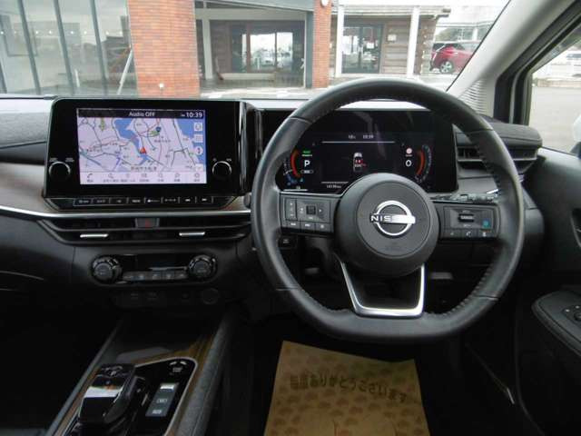 ノートオーラ1.2 G レザーエディション