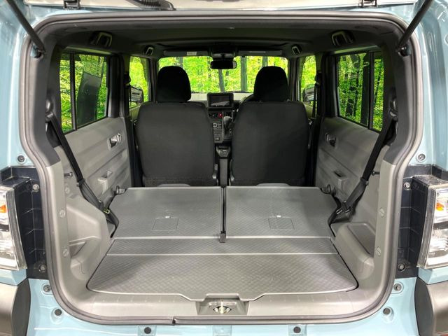 普段のお買い物や通勤、送迎等に十分な荷室スペースを確保しております。セカンドシートを倒すと、大きな荷物の積載も可能です♪