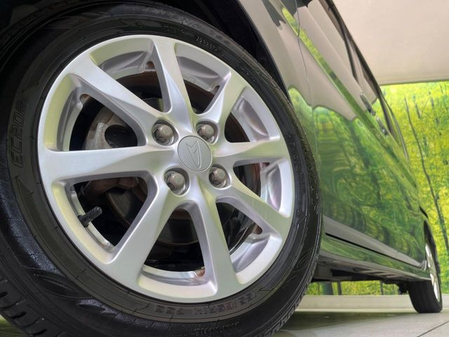 �y����14�C���`�A���~�z�C�[���z�O�ςɃ}�b�`���������A���~�z�C�[���𑕒����Ă���܂��B�e��ЊO�A���~�z�C�[����A�X�^�b�h���X�^�C�����戵�����Ă���܂��B���񂲑��k����������