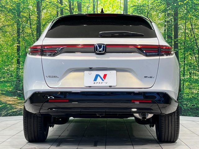 安心の最長10年・走行無制限保証(有償)をご用意。保証内容も充実はもちろん、無料点検&オイル交換や、年中無休の全国・24時間ロードサービスも付帯されておりますのでご安心下さい。