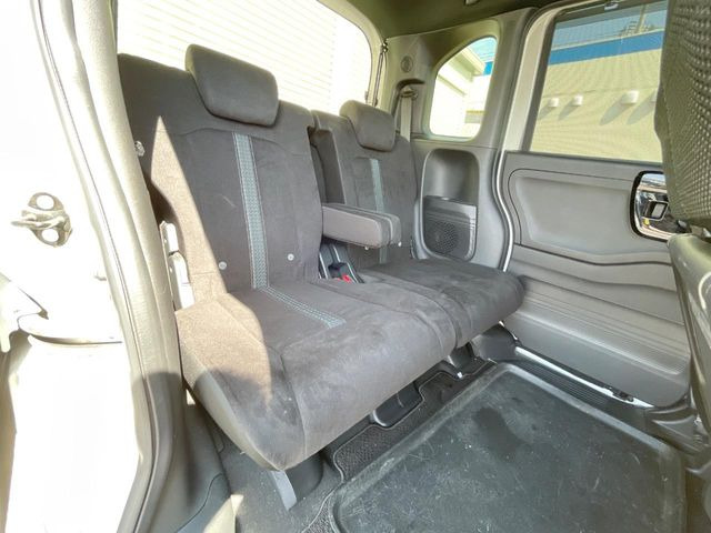 �㕔���Ȃ��C�ɂȂ�悤�ȃL�Y�E�����ւ��蓙�A�傫�ȃ_���[�W�͂Ȃ��A�ǍD�ȏ�Ԃł��B