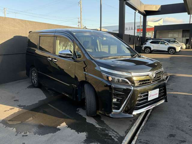 ヴォクシー2.0 ZS 煌II