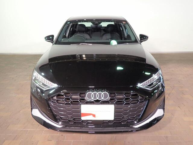 A3セダン30 TFSI アドバンスド