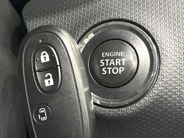 �y�I�y���[�V�����L�[�z�J�o����|�P�b�g�ɓ��ꂽ�܂܂ł��h�A�̎{���E�������\�ȃX�}�[�g�L�[�𑕔��B�G���W���̃I���E�I�t�����J�M�����o���K�v����������Ƃ��Ă��֗��ł���