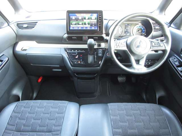 デリカミニT プレミアム