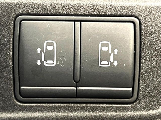 �y�����p���[�X���C�h�h�A�z�X�}�[�g�L�[��^�]�Ȃ̃X�C�b�`�Ō�ȗ����X���C�h�h�A�̊J���\���d��������͂����ăh�A���J����K�v�������A�����Ȃ��q�l�ł��ȒP�ɊJ���߂ł����K�ł���