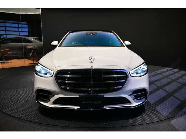 SクラスS400d ロング 4マチック AMGラインパッケージ 4WD