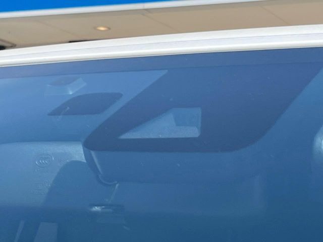 �y�v���N���b�V���Z�[�t�e�B�z�O���̎ԗ��������m���A�Փ˂������Ȏ��͌x��Œ��ӂ𑣂��A�u���[�L�𓥂ޗ͂��T�|�[�g�B�u���[�L�𓥂߂Ȃ������ꍇ�͏Փ˔�Q�y���u���[�L���쓮�A�Փˉ�����T�|�[�g���܂��B