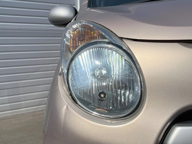 �yLED�w�b�h���C�g�z���V����ԑ��s�����ǍD�Ȏ��E���m�ۂ����S���ĉ^�]�ł��鍂�P�xLED�w�b�h���C�g�𑕔�!�_�����x�������A����d�͂��}�����Ă��܂��B