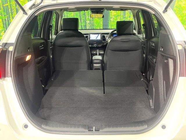 �h���C�o�[�ɂ���ĉ^�]���₷���|�W�V�����͈قȂ�A���̎Ԃ͂ǂ��Ȃ̂��s���Ȃ��Ƃ�����܂���ˁB�C�ɂȂ邨�Ԃ͓X���ŏ�荞��ł��m�F���������܂���