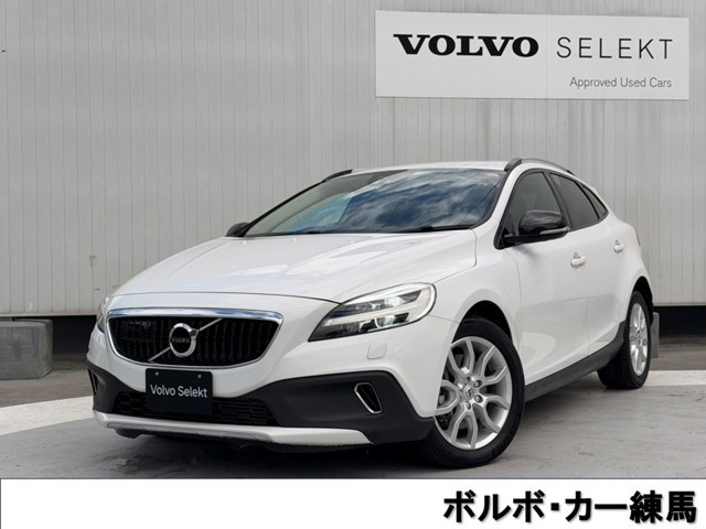 V40クロスカントリーD4 サマム ディーゼル