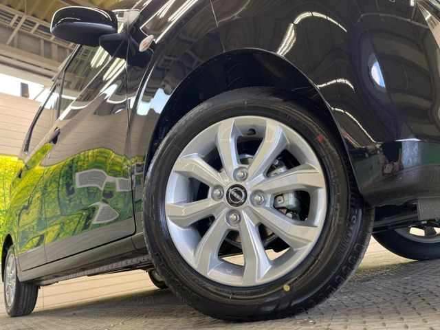 �y����14�C���`�A���~�z�C�[���z�O�ςɃ}�b�`���������A���~�z�C�[���𑕒����Ă���܂��B�e��ЊO�A���~�z�C�[����A�X�^�b�h���X�^�C�����戵�����Ă���܂��B���񂲑��k����������