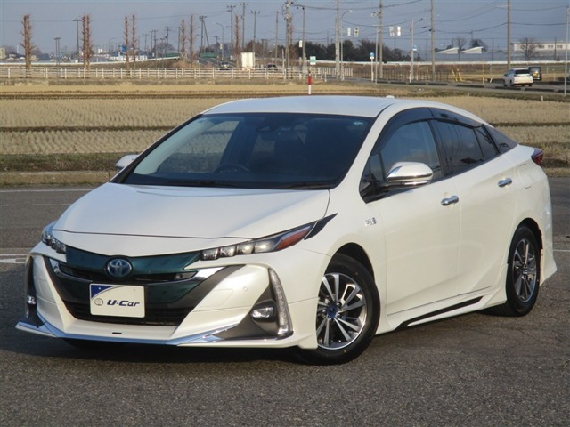 プリウスPHV1.8 A