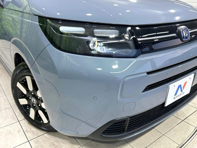 �yLED�w�b�h���C�g�z���V����ԑ��s�����ǍD�Ȏ��E���m�ۂ����S���ĉ^�]�ł��鍂�P�xLED�w�b�h���C�g�𑕔�!�_�����x�������A����d�͂��}�����Ă��܂��B