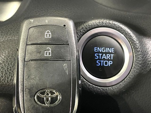 �y�X�}�[�g�L�[�z�J�o����|�P�b�g�ɓ��ꂽ�܂܂ł��h�A�̎{���E�������\�ȃX�}�[�g�L�[�𑕔��B�G���W���̃I���E�I�t�����J�M�����o���K�v����������Ƃ��Ă��֗��ł���