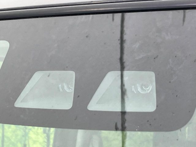 �y�X�}�[�g�A�V�X�g�z���s���ɑO���̎ԗ�����F�����A�Փ˂������Ȏ��͌x��ƃu���[�L�ŏՓˉ���Ɣ�Q�y�����A�V�X�g�B�����S�Ƀh���C�u�����y���݂��������܂��B