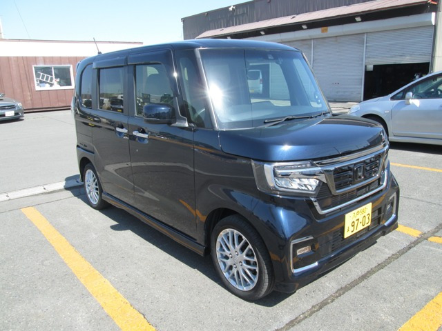 N-BOXカスタムL ターボ 4WD