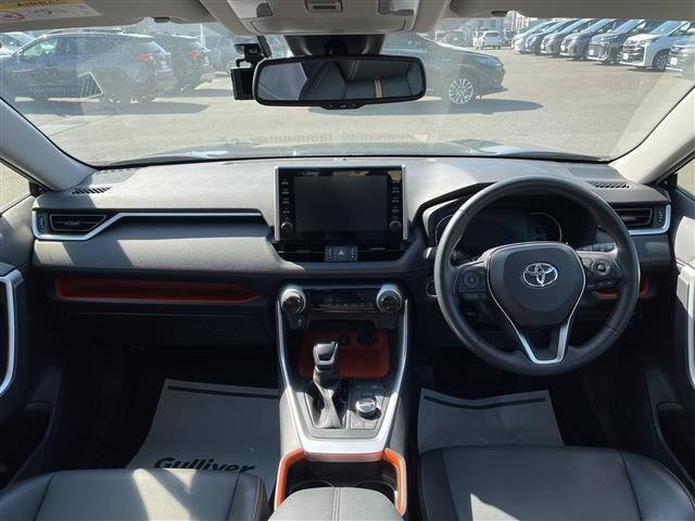 RAV42.0 アドベンチャー 4WD