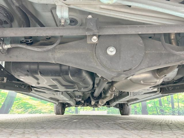 下回りがきれいなうちに、防錆加工の施工がオススメ。降雪地域はもちろん、沿岸部にお住いの方や、趣味でマリン・ウィンタースポーツをされる方にご好評いただいております。