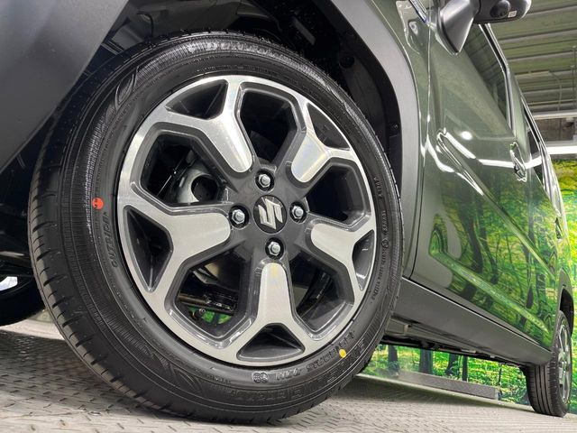 �y����15�C���`�A���~�z�C�[���z�O�ςɃ}�b�`���������A���~�z�C�[���𑕒����Ă���܂��B�e��ЊO�A���~�z�C�[����A�X�^�b�h���X�^�C�����戵�����Ă���܂��B���񂲑��k����������