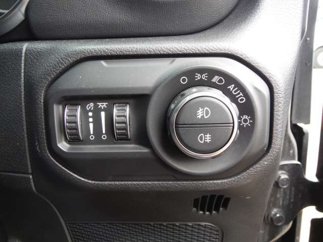 ���Ђ̓}�C�J�[���[���̎�舵�����������܂��̂ł��C�y�ɂ��\���t�����������B