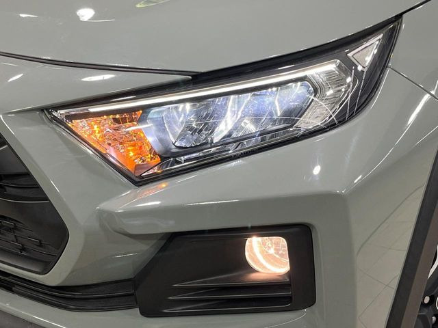 �yLED�w�b�h���C�g�z���V����ԑ��s�����ǍD�Ȏ��E���m�ۂ����S���ĉ^�]�ł��鍂�P�xLED�w�b�h���C�g�𑕔�!�_�����x�������A����d�͂��}�����Ă��܂��B