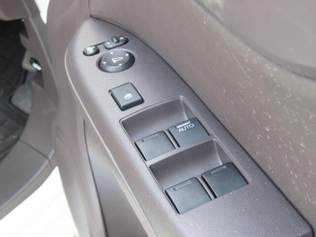 よく触れる部分も綺麗に清掃済みですっ!!