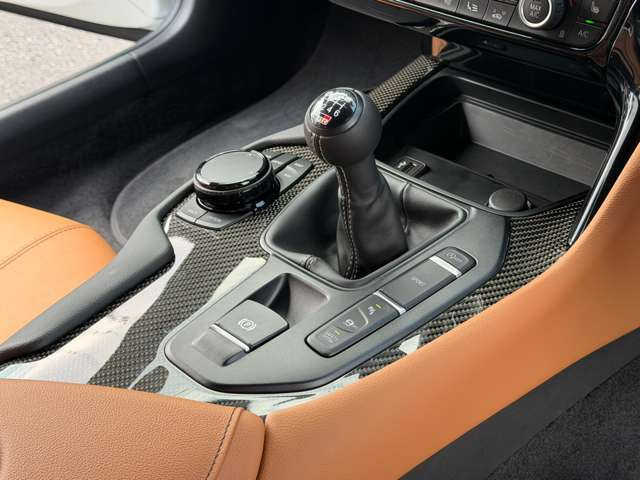 �X�|�[�c���[�h�X�C�b�`(�m�[�}���E�X�|�[�c)�E�J�[�{���C���e���A�p�l���B