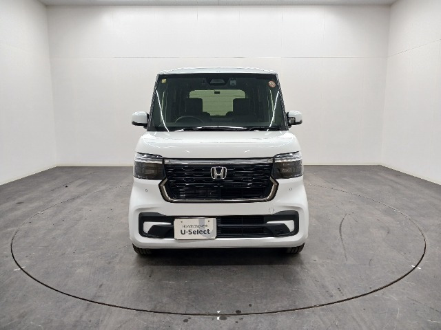 N-BOXカスタムターボ コーディネートスタイル モノトーン