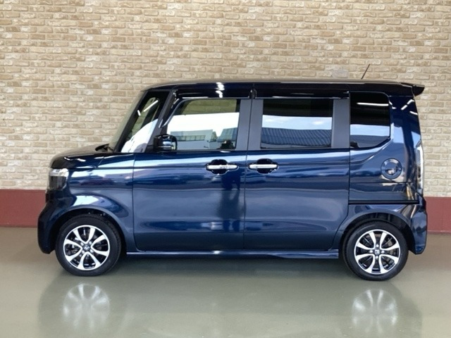 N-BOXカスタムコーディネートスタイル モノトーン