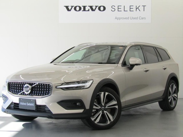 V60クロスカントリーウルトラ B5 AWD 4WD